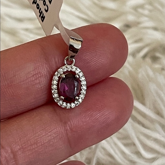 Elegant Natural Rhodolite Garnet Gemstone Halo Pendant in 925 Sterling Silver - Picture 3 of 6